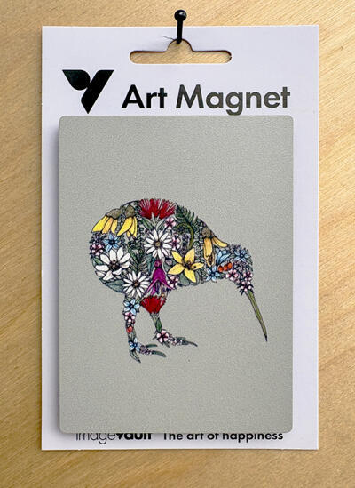 Kiwi Flora Art Magnet